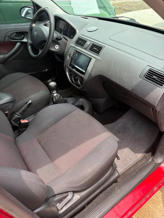 2007 Ford Focus 2nd Gen - Image 13 of 15