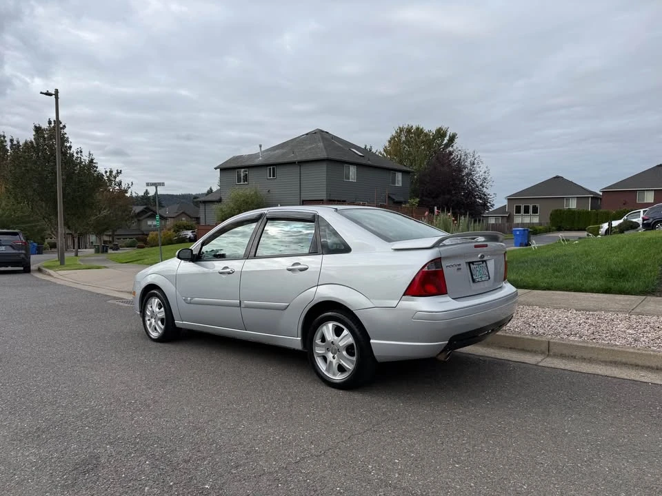 2007 Ford Focus 2nd Gen - Image 5 of 13