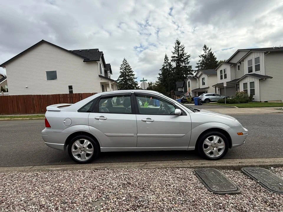 2007 Ford Focus 2nd Gen - Image 4 of 13