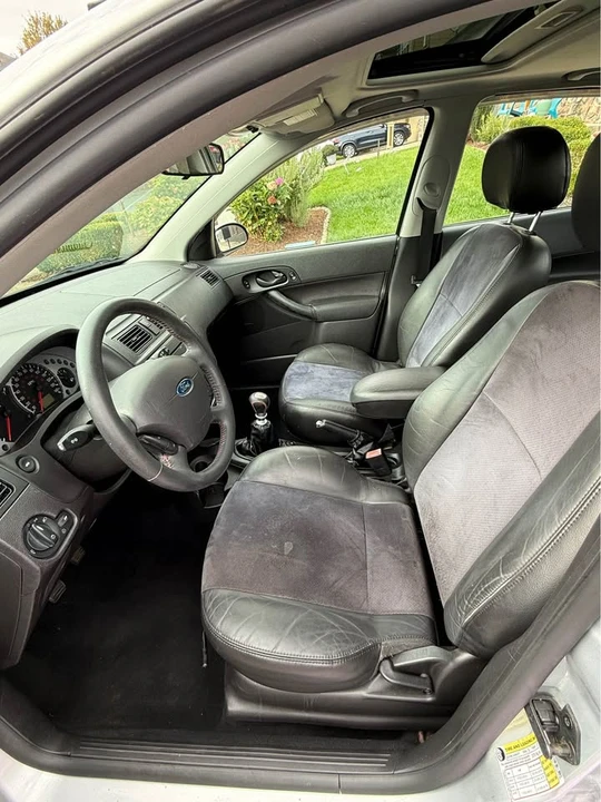 2007 Ford Focus 2nd Gen - Image 9 of 13