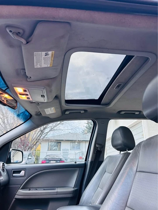 2007 Ford Freestyle - Image 6 of 11