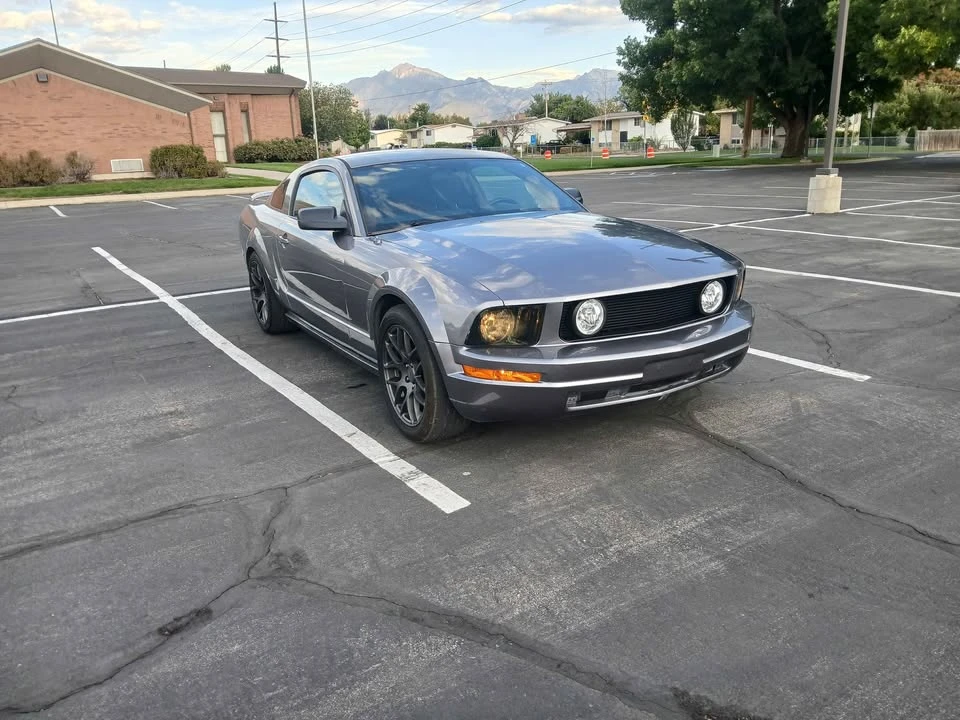 2007 Ford GT 1st Gen - Image 2 of 5