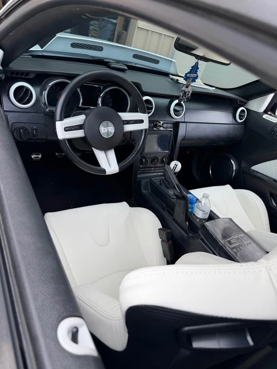 2007 Ford GT - Image 11 of 20