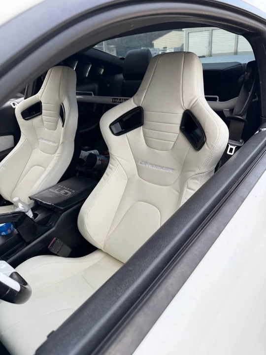 2007 Ford GT - Image 10 of 20