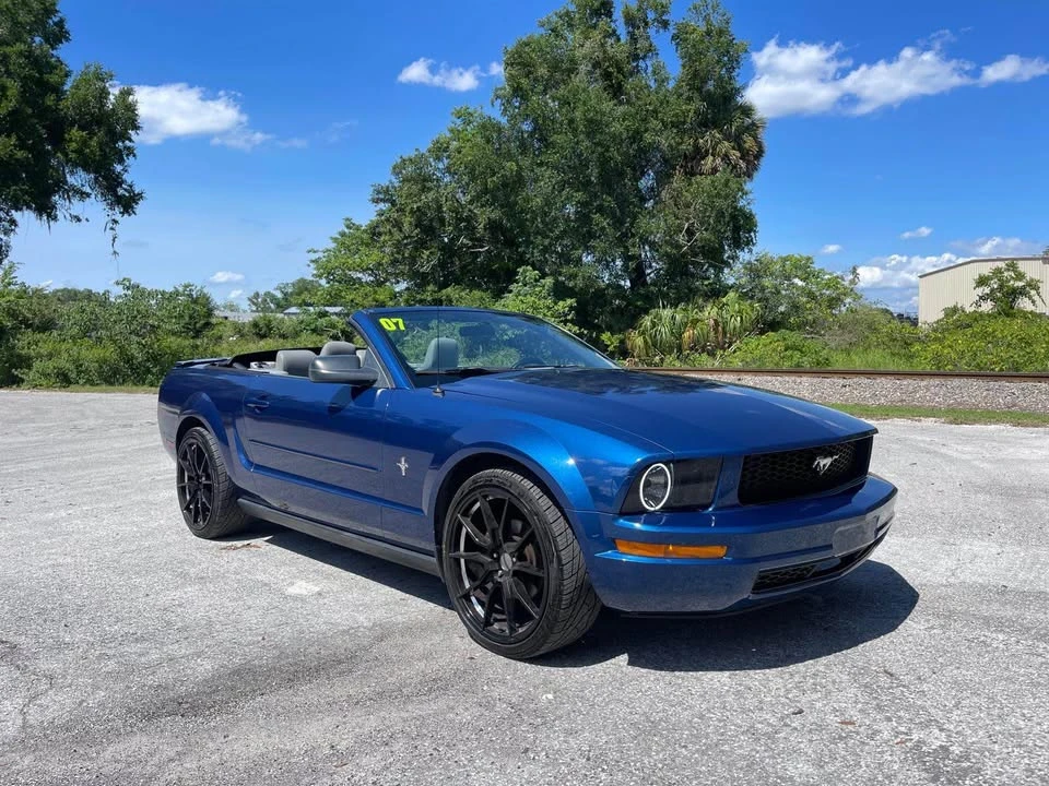 2007 Ford S197 Mustang - Image 2 of 12