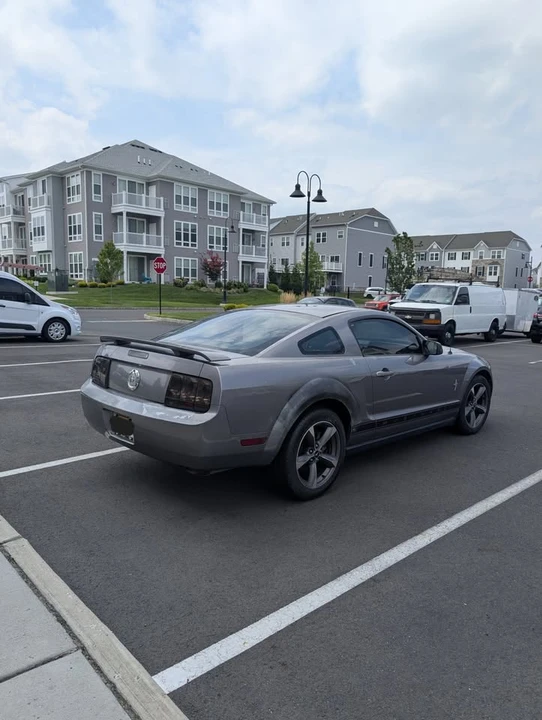 2007 Ford S197 Mustang - Image 8 of 18