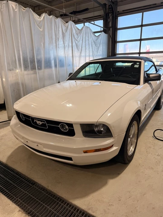 2007 Ford S197 Mustang - Image 2 of 6