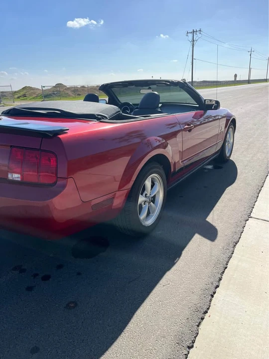 2007 Ford S197 Mustang - Image 9 of 11
