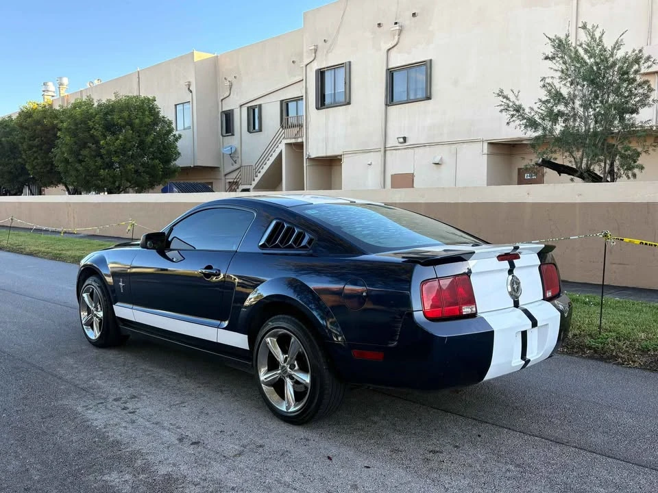 2007 Ford S197 Mustang - Image 4 of 11