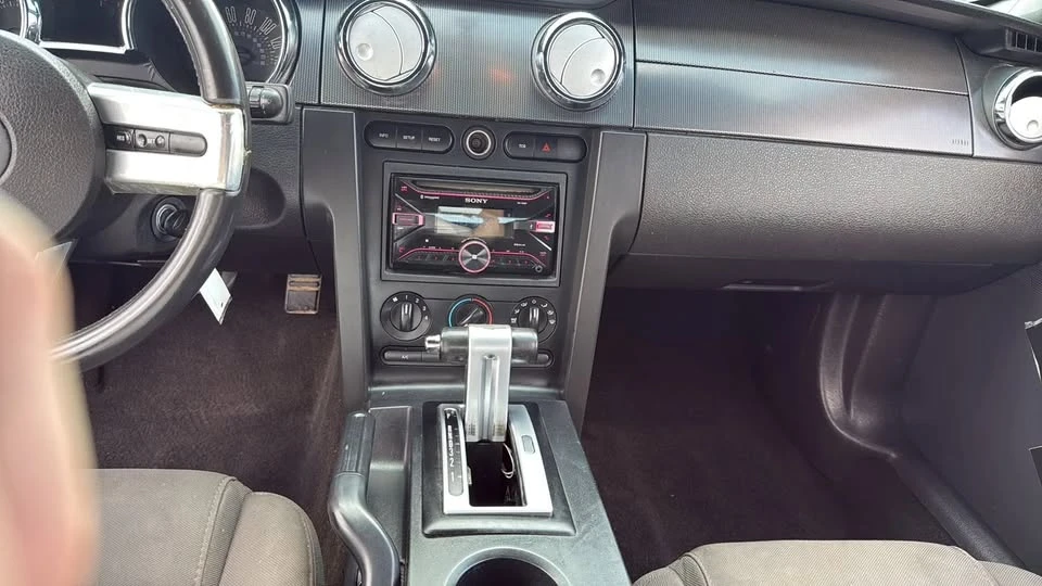 2007 Ford S197 Mustang - Image 10 of 14