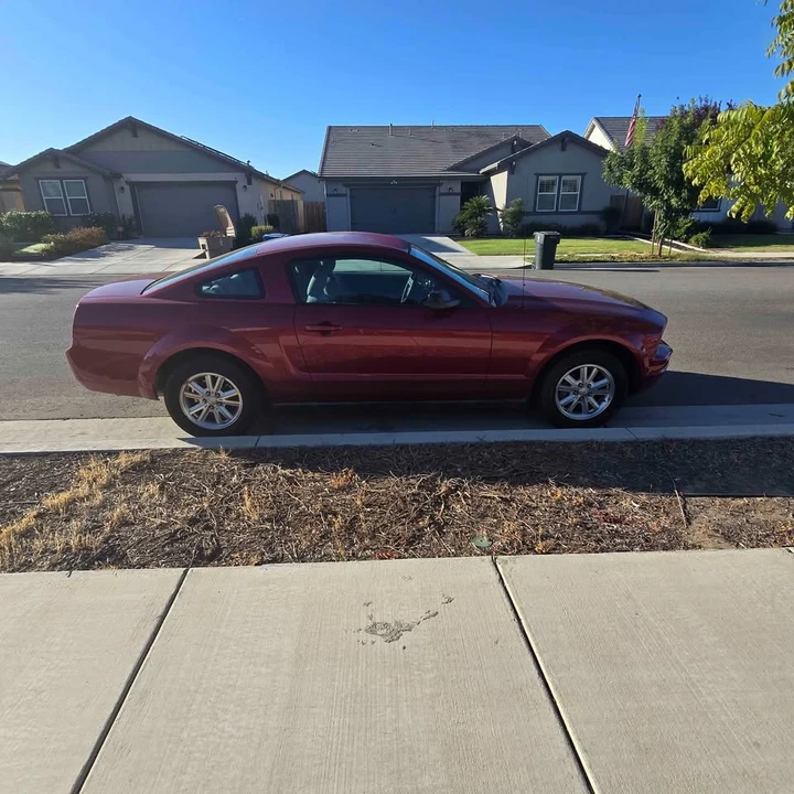 2007 Ford S197 Mustang - Image 7 of 8