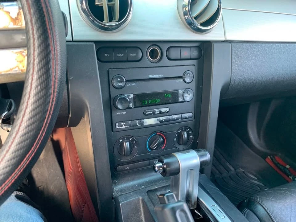 2007 Ford S197 Mustang - Image 14 of 18