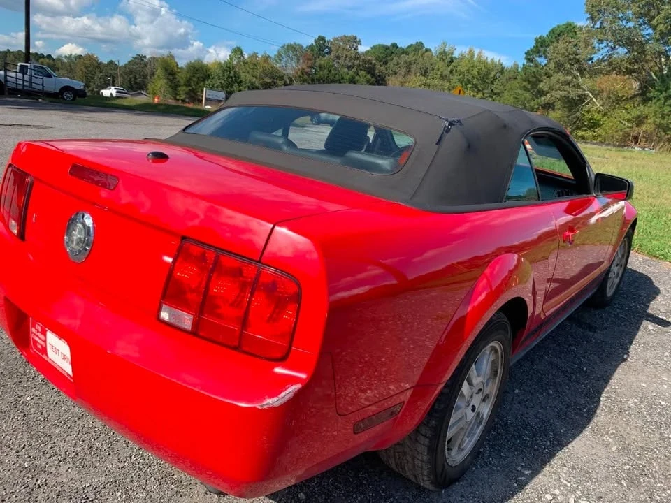 2007 Ford S197 Mustang - Image 9 of 18
