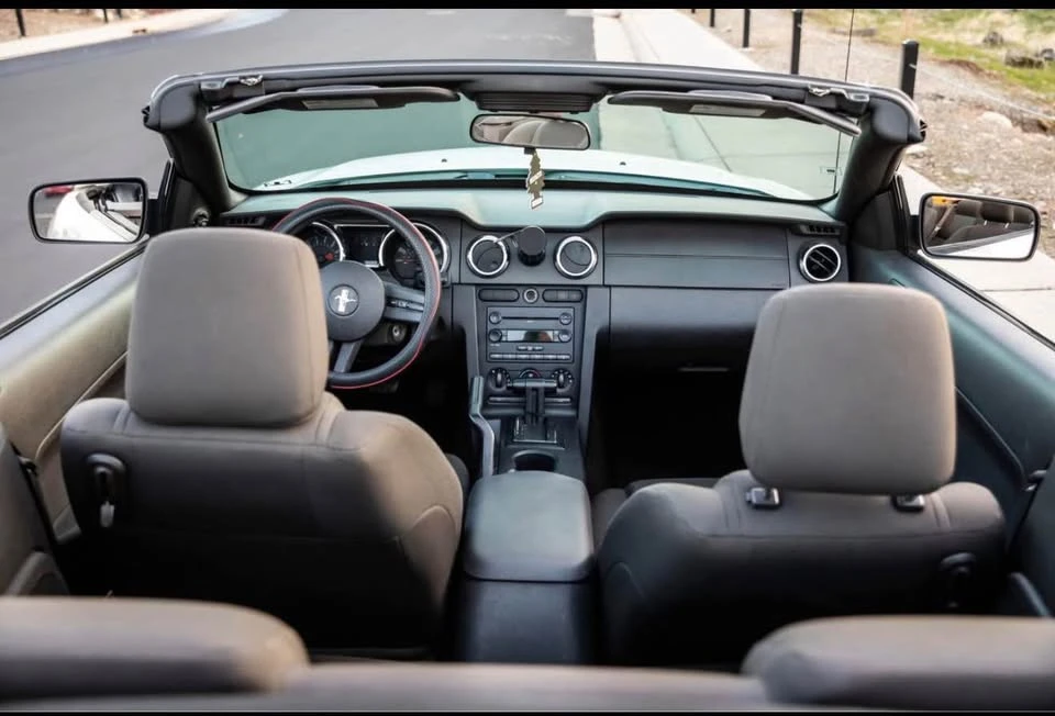 2007 Ford S197 Mustang - Image 7 of 9