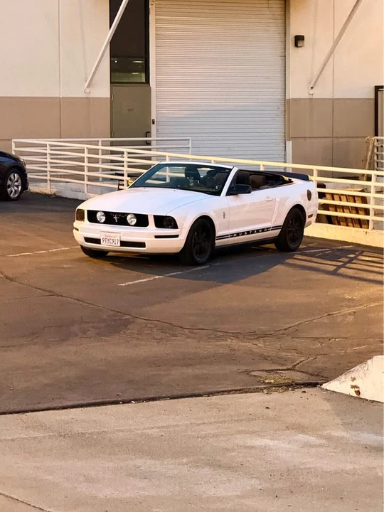 2007 Ford S197 Mustang - Image 3 of 9