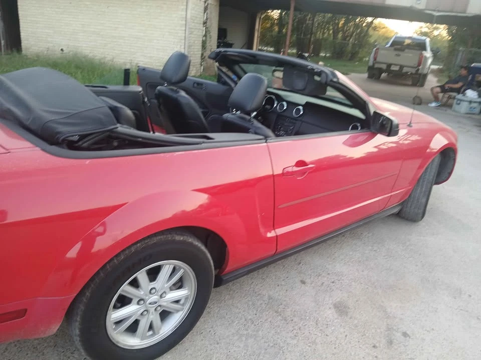 2007 Ford S197 Mustang - Image 2 of 8