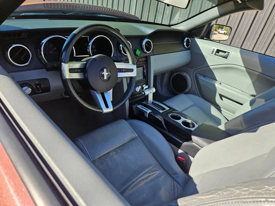 2007 Ford S197 Mustang - Image 11 of 16