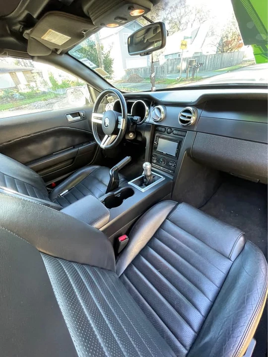 2007 Ford S197 Mustang - Image 13 of 18