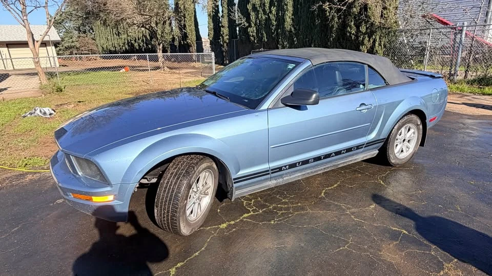 2007 Ford S197 Mustang - Image 2 of 12