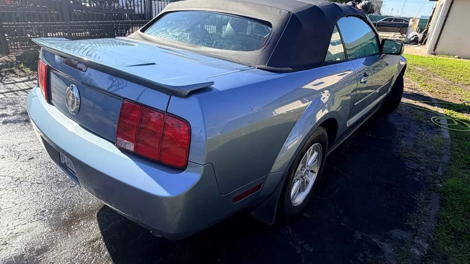 2007 Ford S197 Mustang - Image 6 of 12