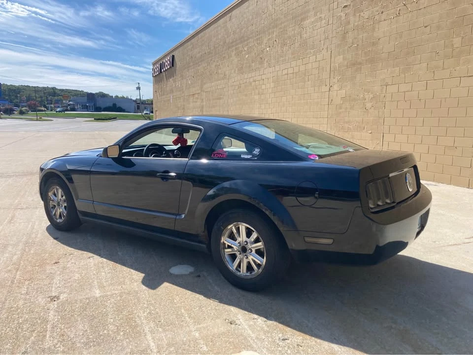 2007 Ford S197 Mustang - Image 4 of 10