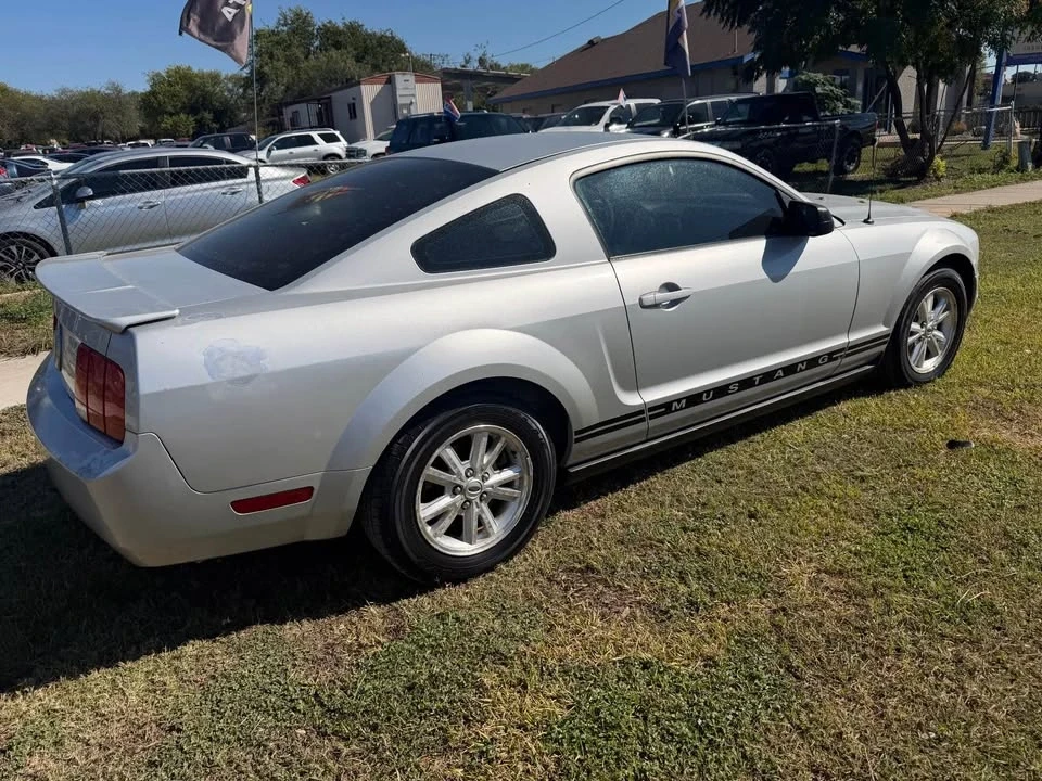 2007 Ford S197 Mustang - Image 7 of 10