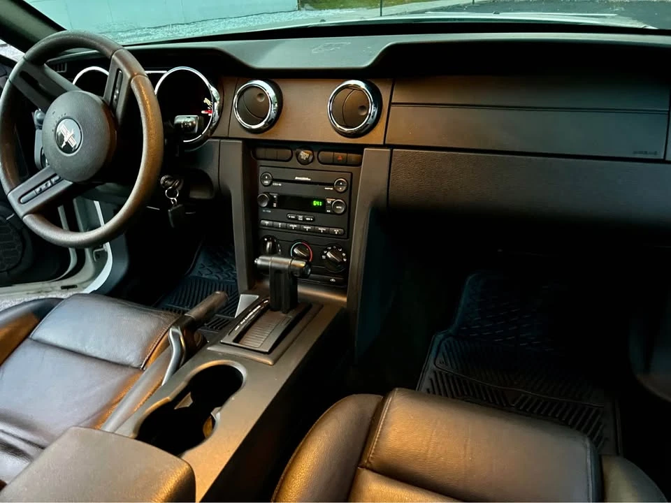 2007 Ford S197 Mustang - Image 14 of 19