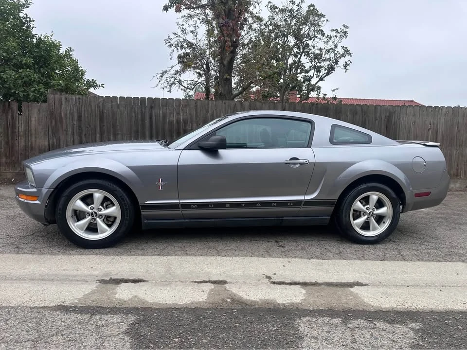 2007 Ford S197 Mustang - Image 3 of 4