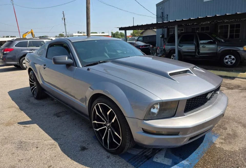 2007 Ford S197 Mustang - Image 2 of 11