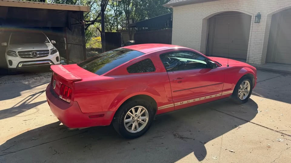 2007 Ford S197 Mustang - Image 2 of 14
