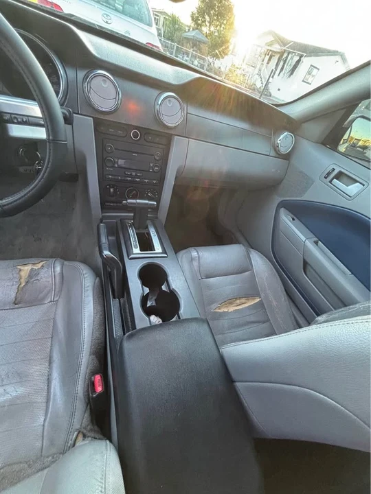 2007 Ford S197 Mustang - Image 13 of 18