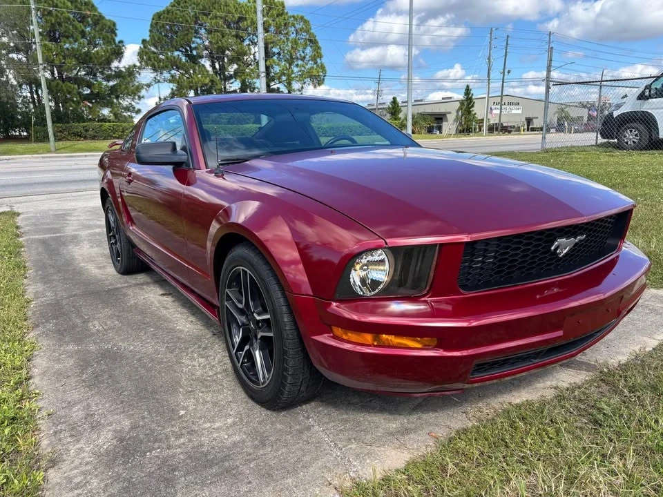 2007 Ford S197 Mustang - Image 2 of 12