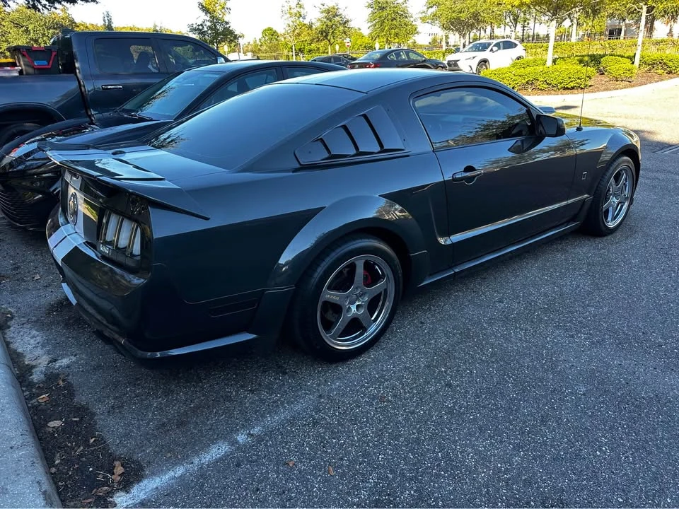 2007 Ford S197 Mustang - Image 8 of 15