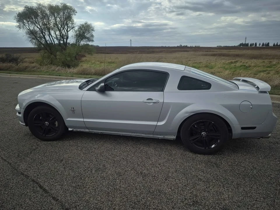 2007 Ford S197 Mustang - Image 6 of 7