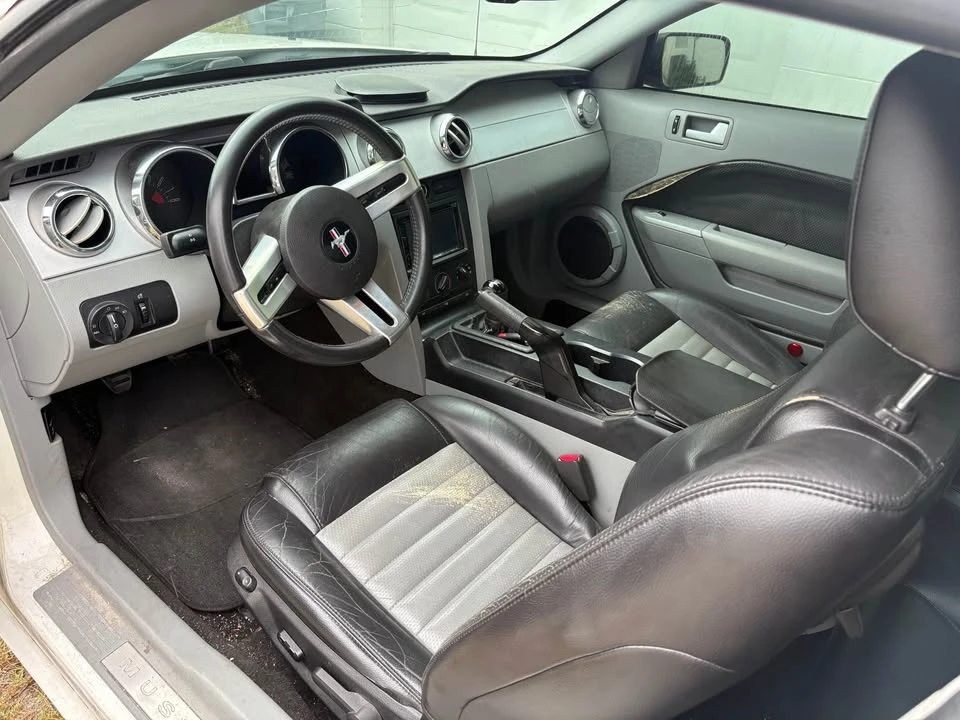 2007 Ford S197 Mustang - Image 8 of 11