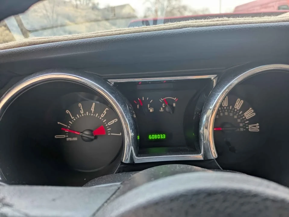 2007 Ford S197 Mustang - Image 8 of 9