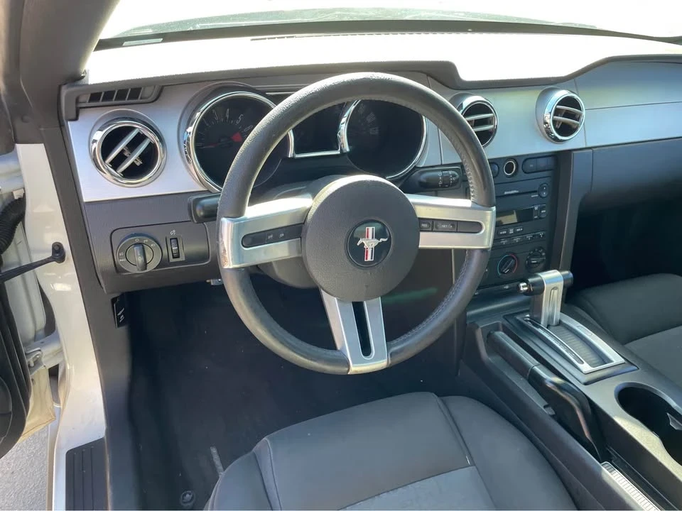 2007 Ford S197 Mustang - Image 7 of 11