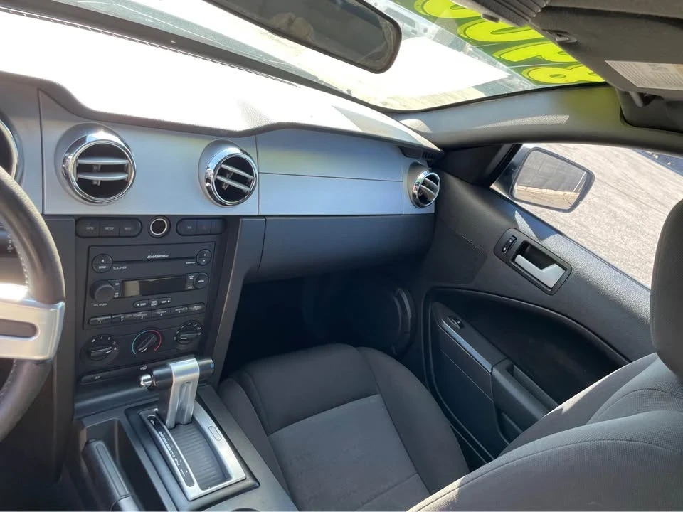 2007 Ford S197 Mustang - Image 8 of 11