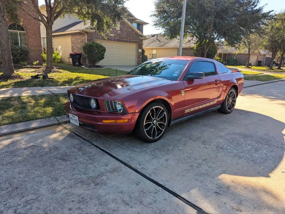 2007 Ford S197 Mustang - Image 2 of 10