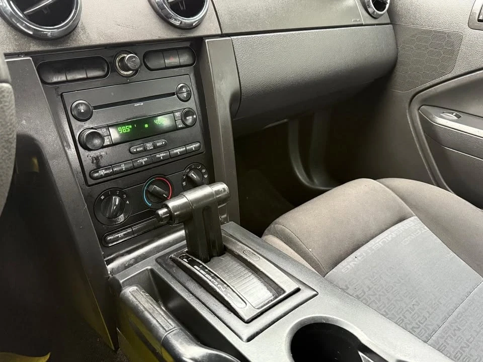 2007 Ford S197 Mustang - Image 13 of 19