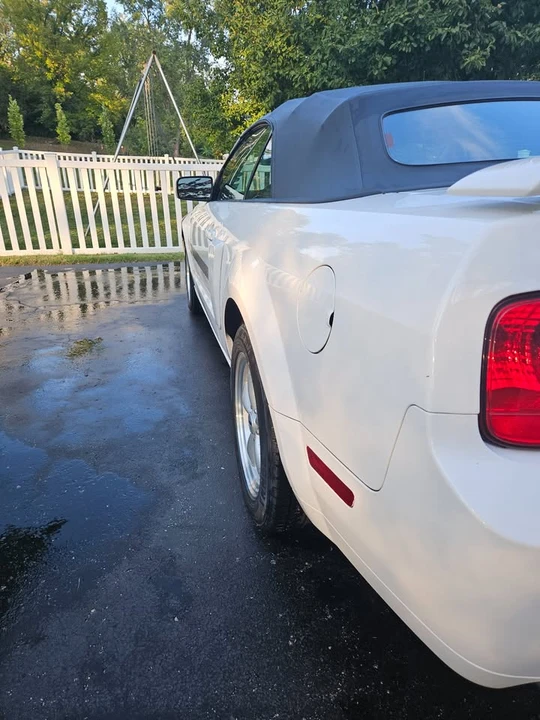 2007 Ford S197 Mustang - Image 5 of 14