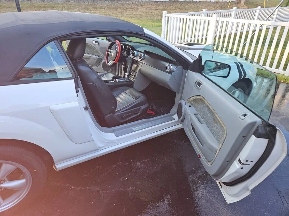 2007 Ford S197 Mustang - Image 6 of 14
