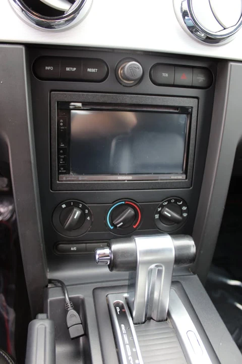 2007 Ford S197 Mustang - Image 16 of 20