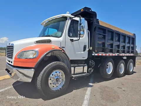 2007 Freightliner Business Class M2 106 Dump Truck