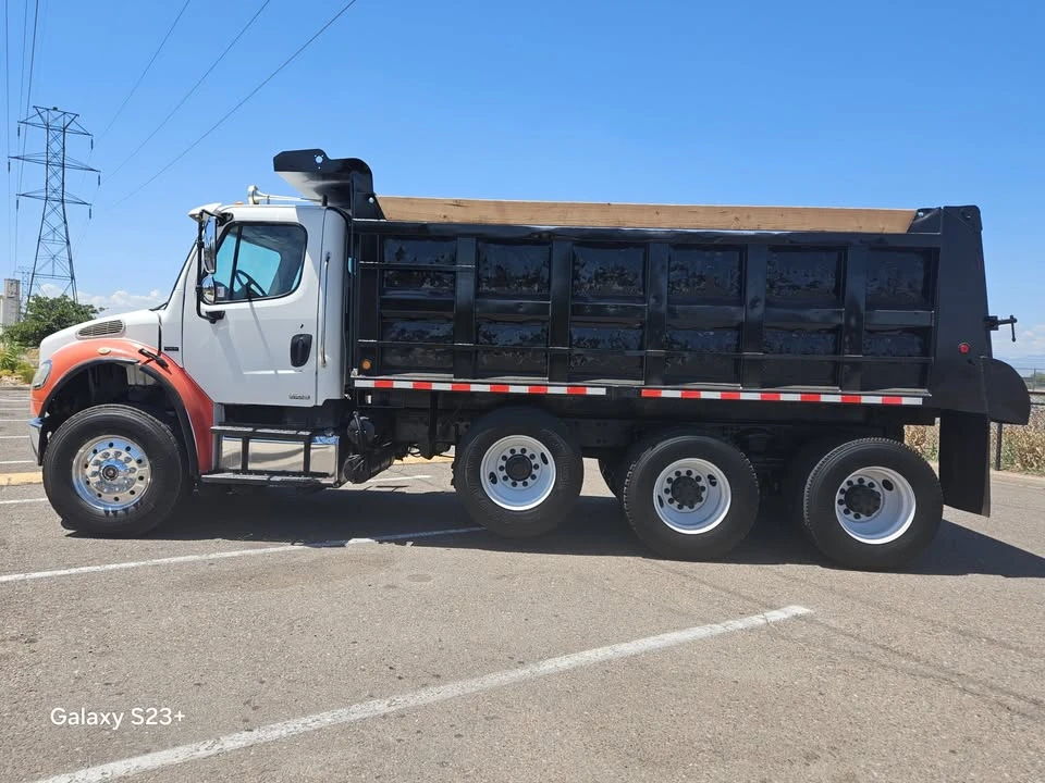 2007 Freightliner - Image 4 of 20