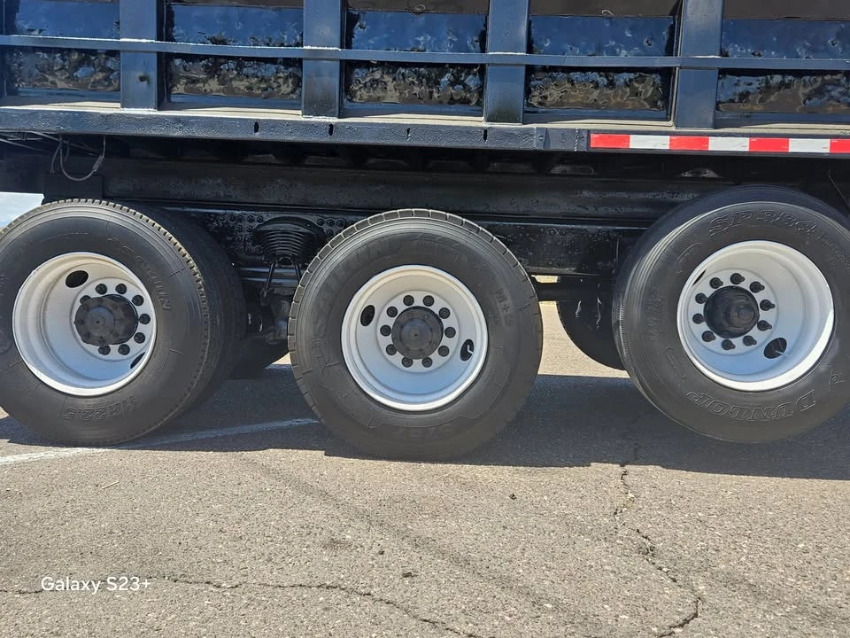 2007 Freightliner - Image 17 of 20