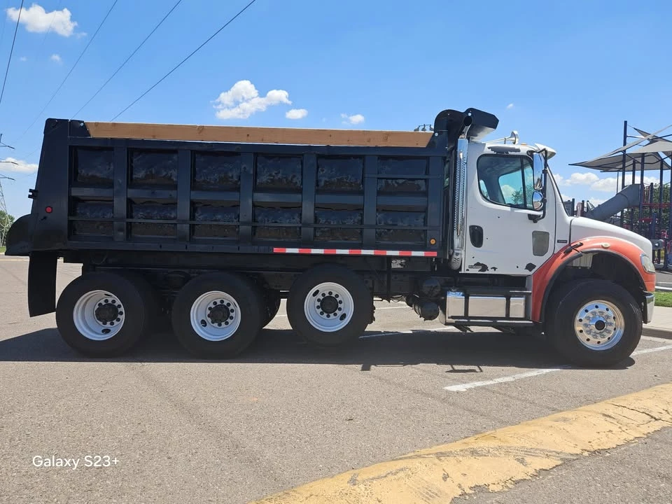 2007 Freightliner - Image 6 of 20