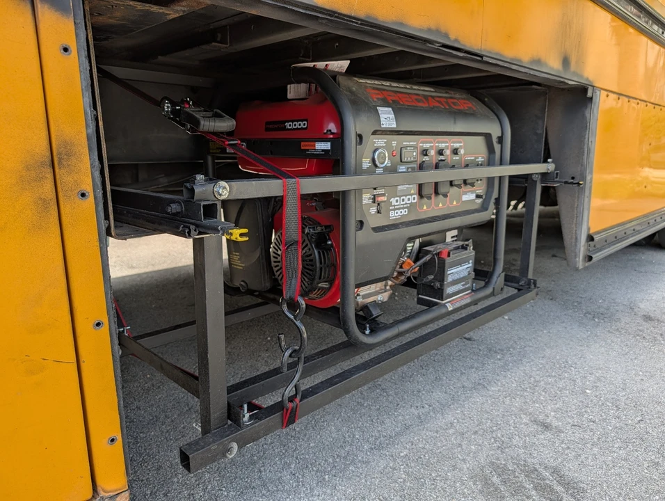 2007 Freightliner - Image 15 of 17