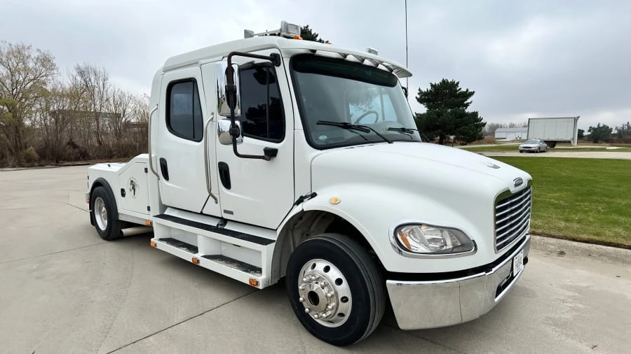 2007 Freightliner - Image 6 of 26