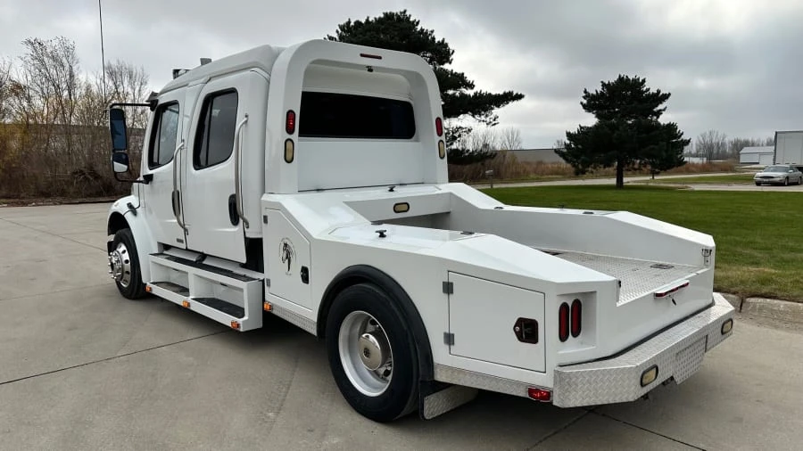 2007 Freightliner - Image 9 of 26